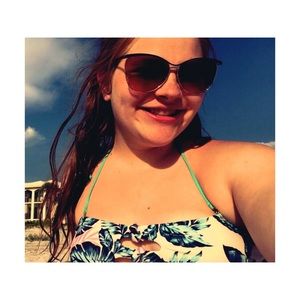 Meet your Posher, Sami